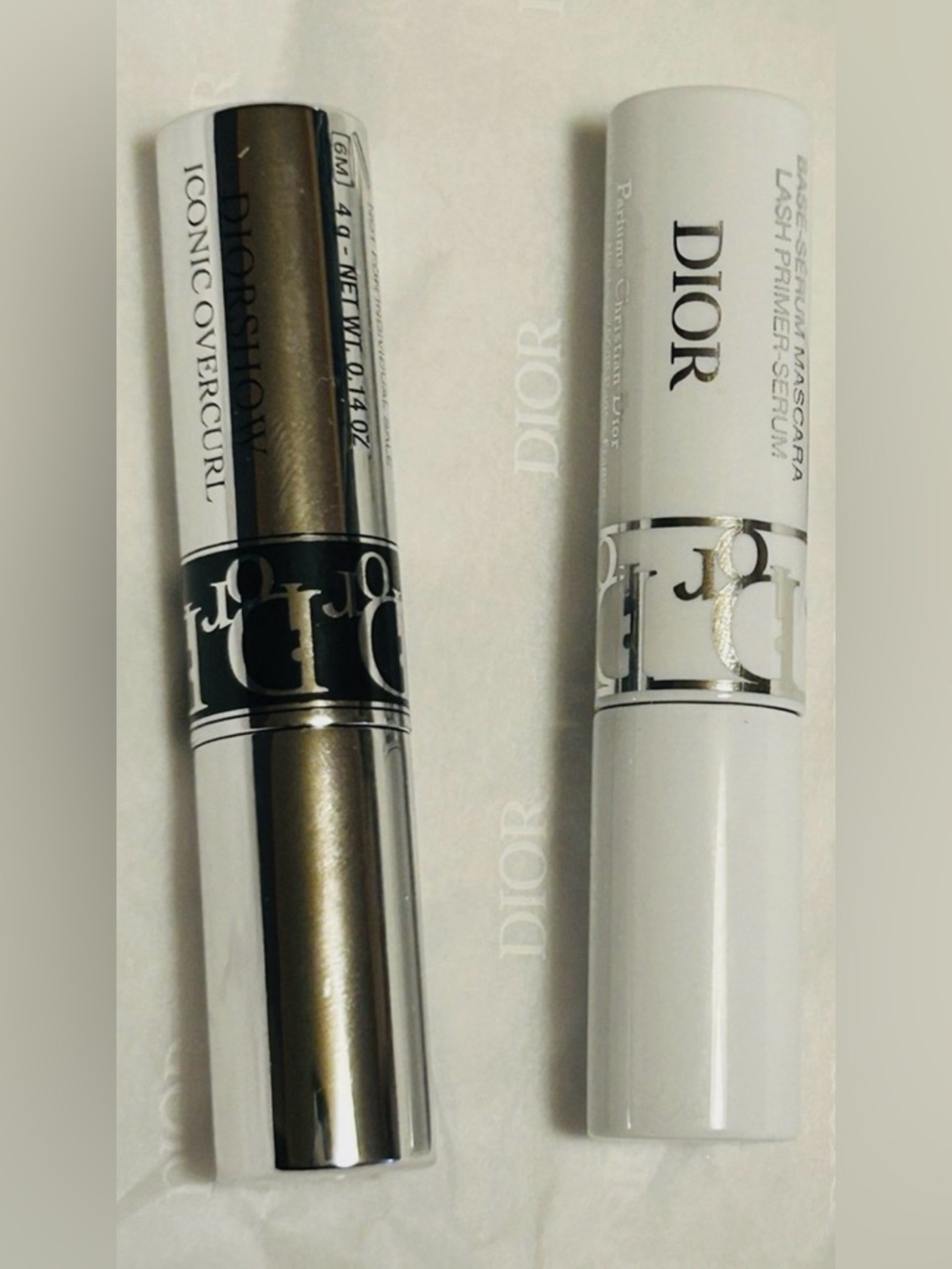 Dior 2026 Red Patent Trousse, Diorshow Maximizer Mascara, & Iconic Overcurl - Picture 6 of 6